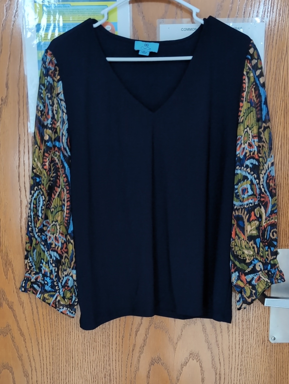 CeCe Blur V-Neck Tunic with Multicolor Paisley Sleeves